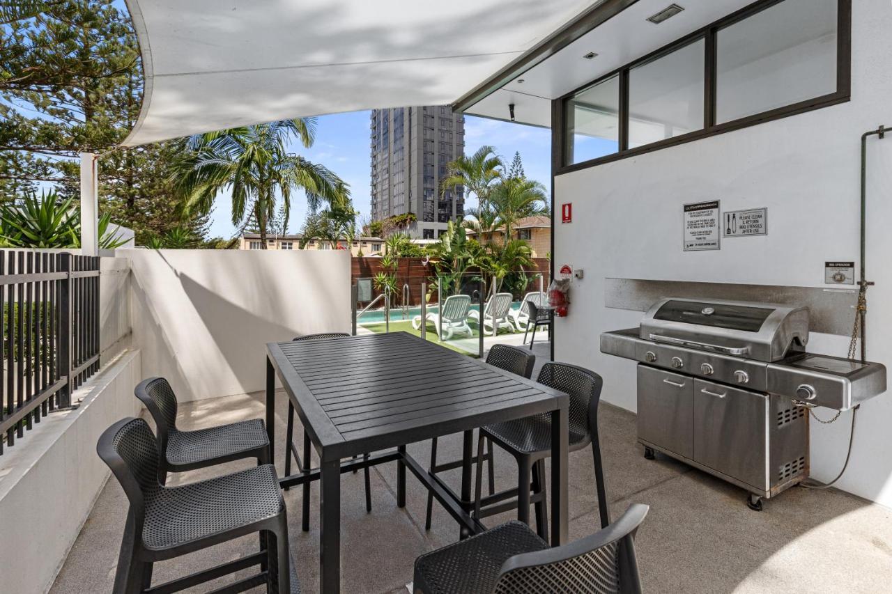 Ultra Broadbeach Gold Coast Exterior photo
