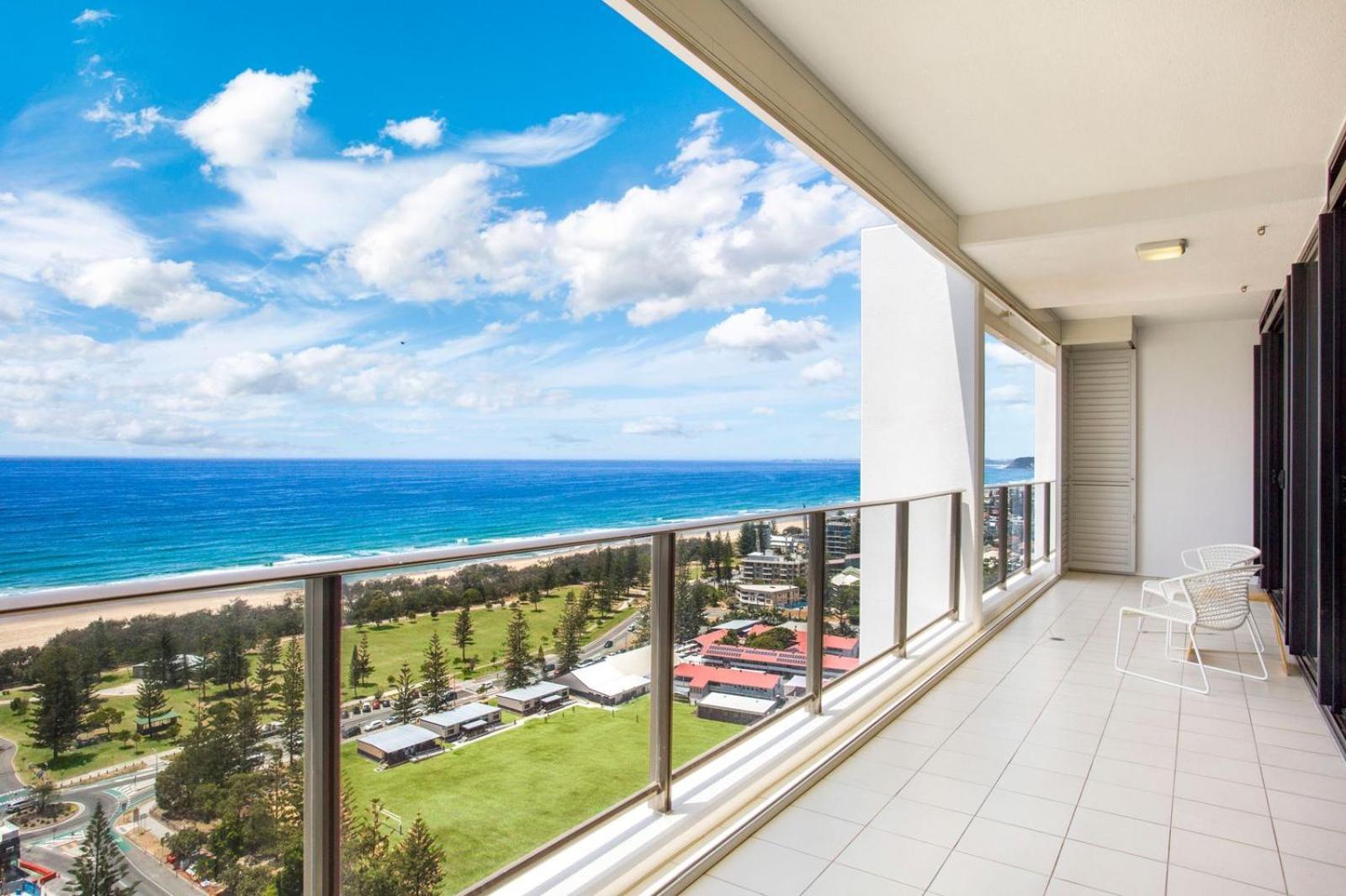 Ultra Broadbeach Gold Coast Exterior photo