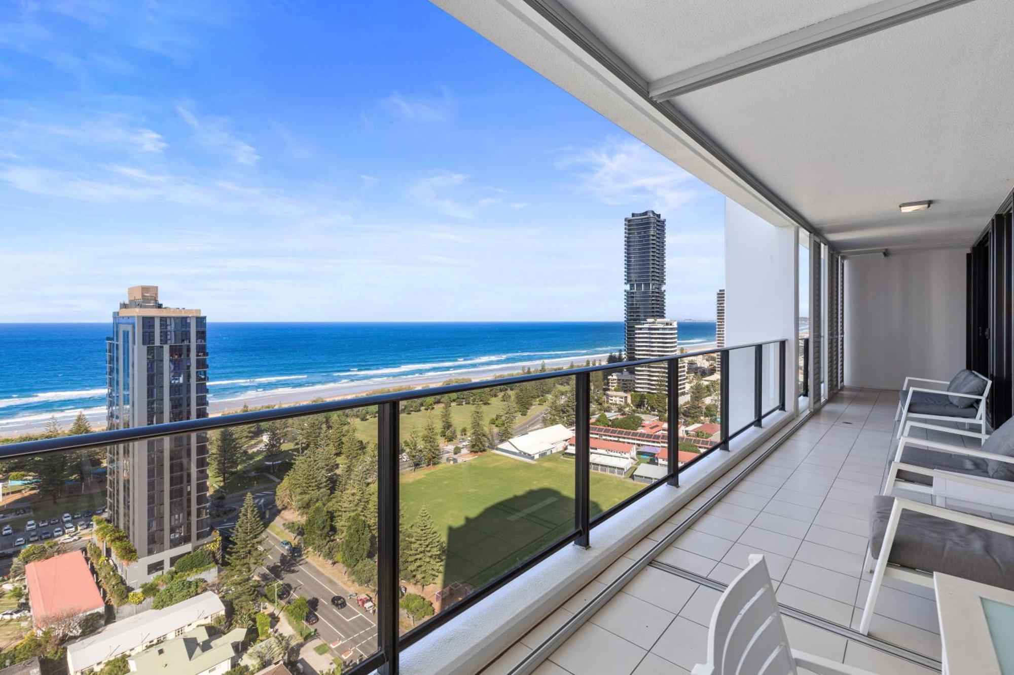 Ultra Broadbeach Gold Coast Exterior photo