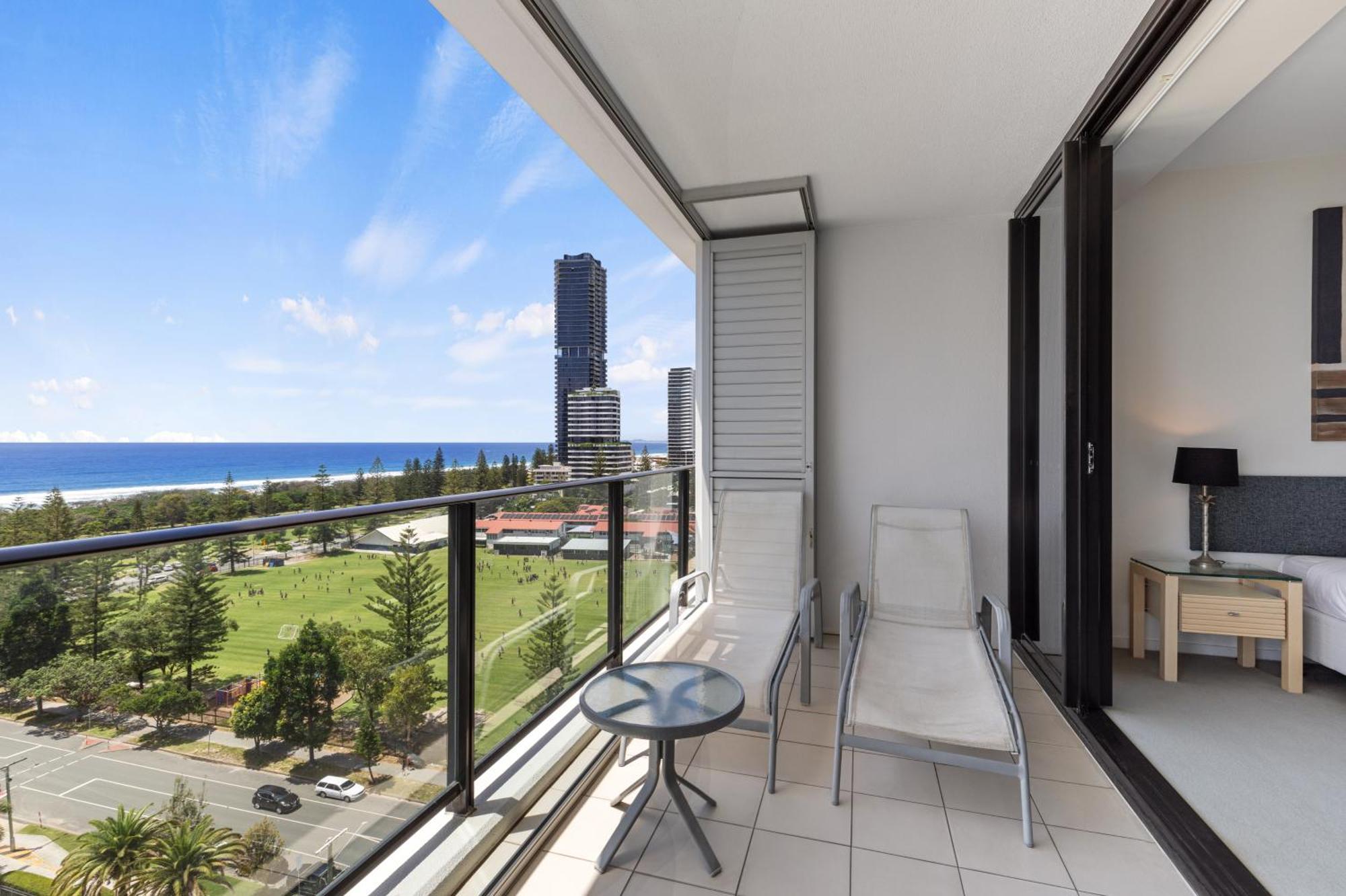 Ultra Broadbeach Gold Coast Exterior photo