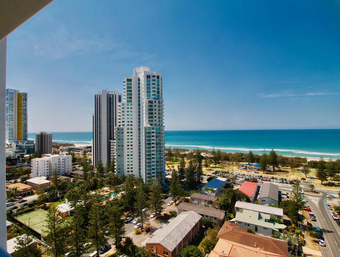 Ultra Broadbeach Gold Coast Exterior photo
