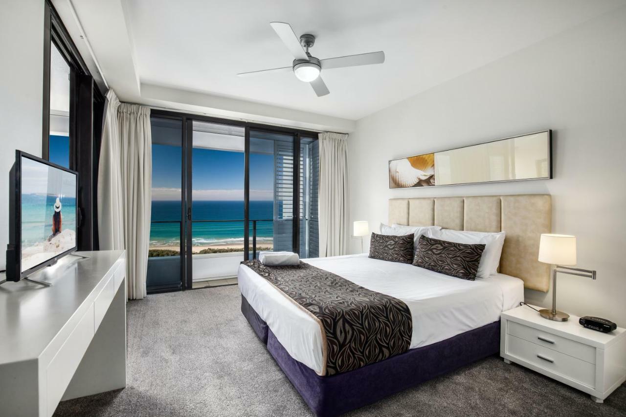 Ultra Broadbeach Gold Coast Exterior photo